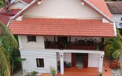 A Tee Guesthouse