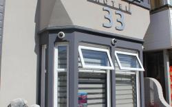 Hotel 33