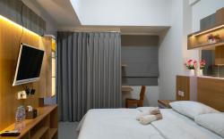 Comfort Studio at Vida View Apartement Brenstville