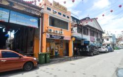 Backpacker's Stay Services
