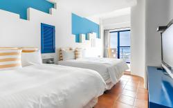 Seawall Inn