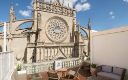 Puerta Catedral Suites