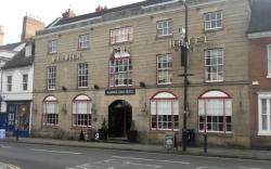 The Warwick Arms Hotel