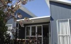 The Claremont Motel