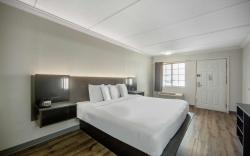 Motel 6 San Antonio, TX – I-35 North Corridor