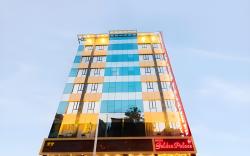 Hotel Golden Palace