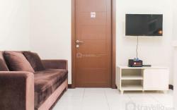 Comfortable Cozy Living 2BR at Lagoon By Travelio