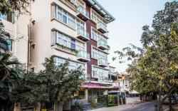 Hotel Urban Jade