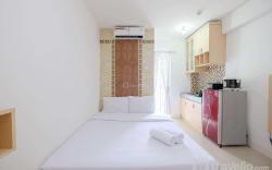 Homey and Comfort Studio Bassura City By Travelio