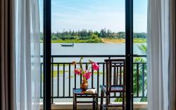 Sun Bay Villa Hoi An  (Entire villa with pool)