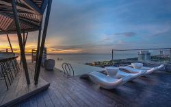 Draco Hotel & Suites