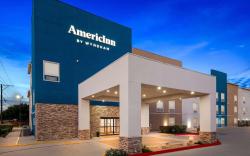 AmericInn by Wyndham New Braunfels