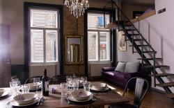 New WalnutTree Double 12 Pers Apartment