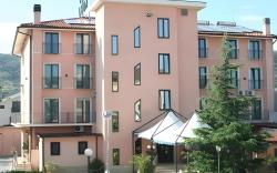 Hotel Leon - Ristorante Al Cavallino Rosso