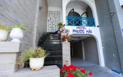 Phuoc Hai Hotel by The Moment