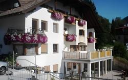 Molaris Lodge