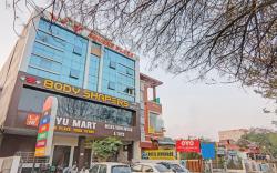 Collection O Townhouse Lemonade Shyam Nagar