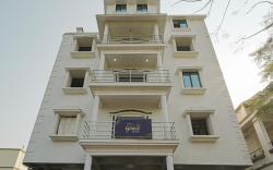 Capital O Hotel Signature Premium