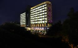 Fortune Select SG Highway, Ahmedabad - Member ITC Hotels' Group