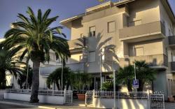 Hotel Caravel