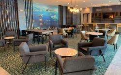 La Quinta Inn & Suites by Wyndham Galveston North at I-45