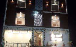 SQUARE INN Cosmopolitan