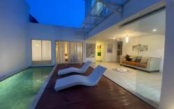 Chysan  3 BR Villa Nusa Dua