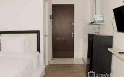 Comfy Tidy Studio Riverview Jababeka By Travelio