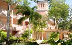 Fairmont Royal Pavilion
