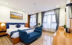 Vivian Hotel