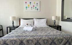 Cooks Endeavour Motor Inn