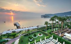 Golden Lotus Hotel