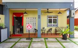 Explore 4BR Gardenhouse Retreats (Free Parking)