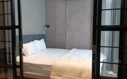 Ohana Suites Yogyakarta Unit Camelia