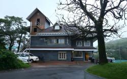 Jays Inn