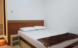Gorland Hostel near GOR Satria Purwokerto Mitra RedDoorz