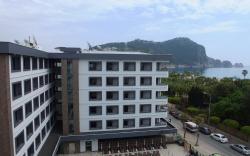 Riviera ZEN Hotel