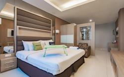 Urbanview Hotel Newton Riau Bandung by RedDoorz