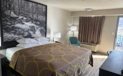 Super 8 by Wyndham Charleston WV