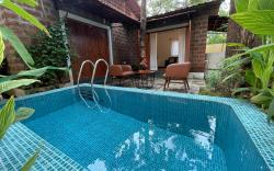 Beautiful 2BR Villa with Private Plunge Pool
