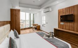 OYO Townhouse 926 Hotel The Golf Inn