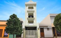 Super Collection O Paschim Dwar Near Jagannatha Temple