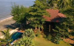 The Chevalley Beach Resort