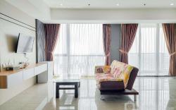 Spacious Lavish 3BR at Hillcrest House By Travelio