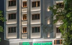 Hotel Apex Surat