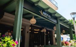 Astron Hotel
