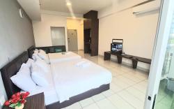 KK Aeropod [5B]/2 Queen Bed/Free Parking/Balcony