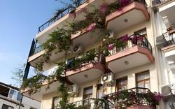 Defne Hotel