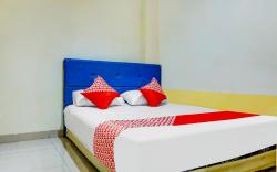OYO 91182 Kos'ta Homestay Makassar
