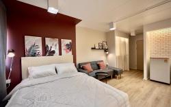 Stay with me //RED// @Popular condo C5